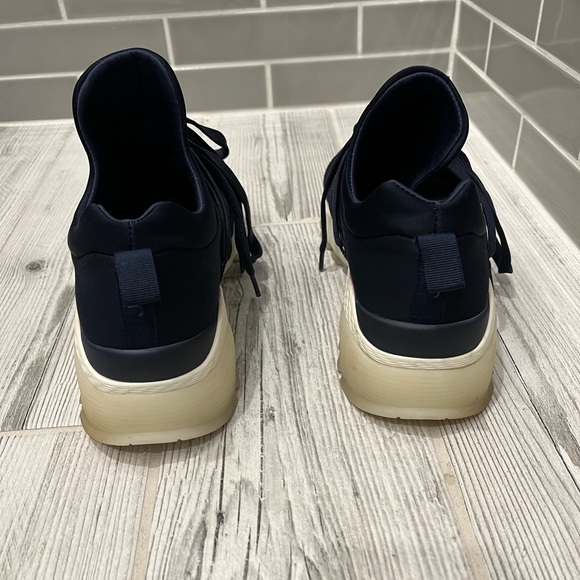 J\Slides women’s size 8 navy sneakers - Picture 6 of 12